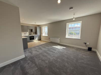 Barnsley Luxury Apartment &pound;745pcm Main Photo