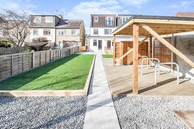 Brand New Double Room to Rent with En-Suite Main Photo
