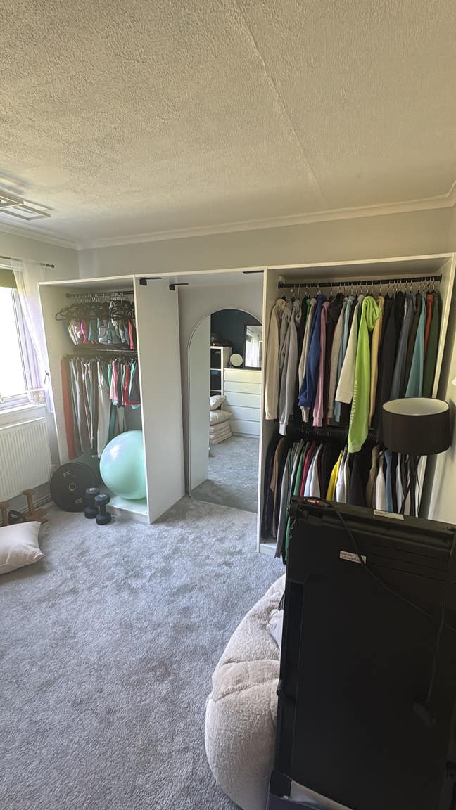 1 bed room available  Main Photo