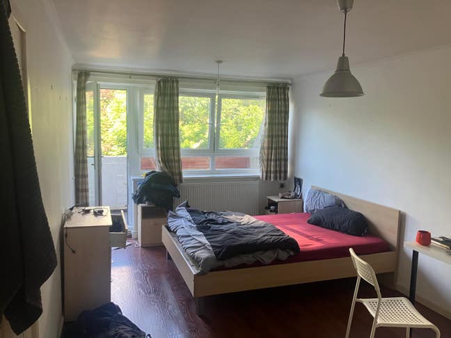 Large room in islington Main Photo
