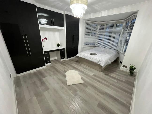 â™£️ Elegant Double – Bills Included /Zone 5 Main Photo