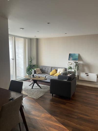 Flat available 13th August  Main Photo