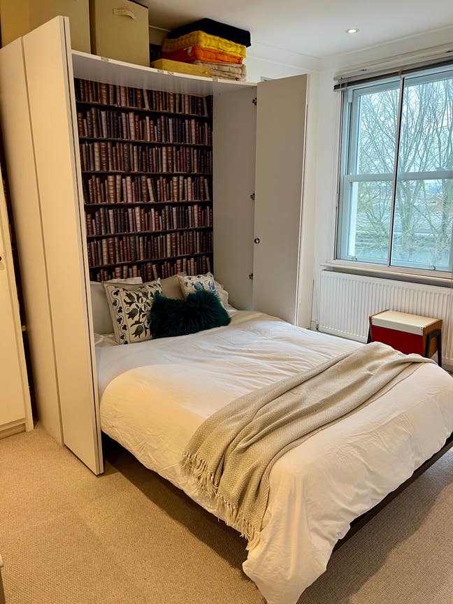 Stylish flat near Clapham Junc & Wandsworth Common Main Photo