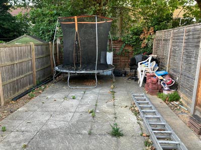 6 bed house. 10 min East Ham, Backton stations  Main Photo