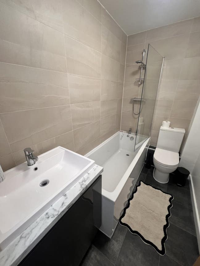 Close to UWE.- Modern bright, airy 2 bed property  Main Photo