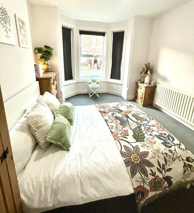 *£100 Cashback* Furnished Room, On Tramline 🏡 Main Photo