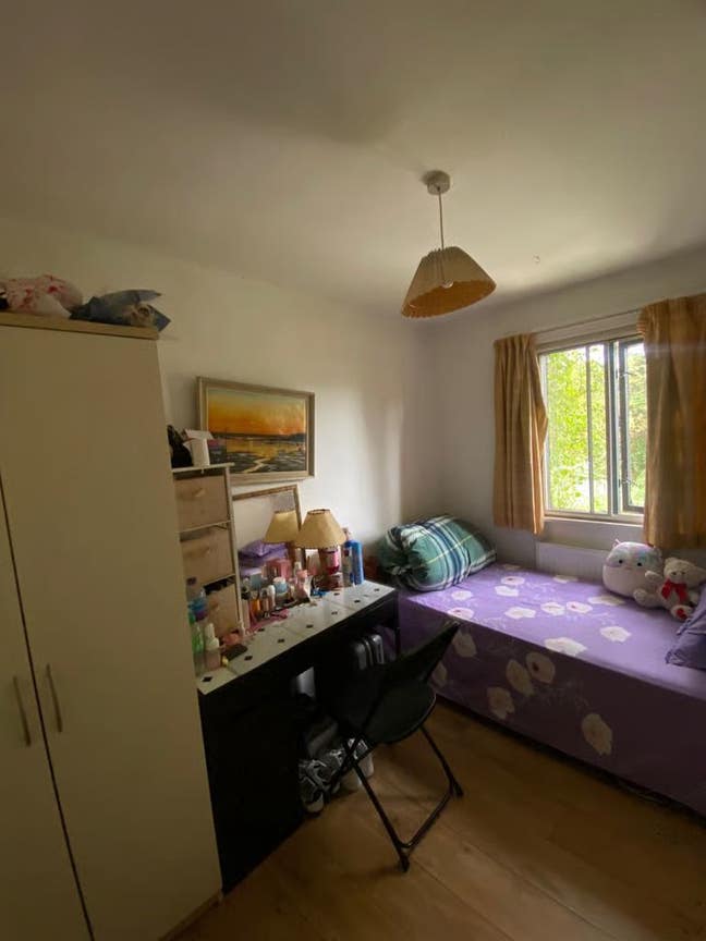 Spacious double room to rent in Feltham, TW14 Main Photo