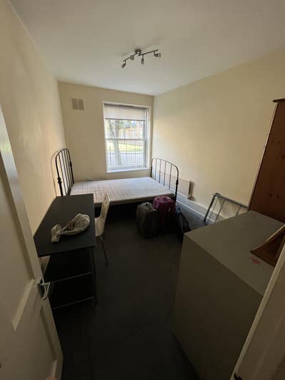 August Sublet - SW2 Furnished Double Room 🏡 Main Photo