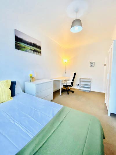 Bright Double bedroom  in Parsons Green Main Photo