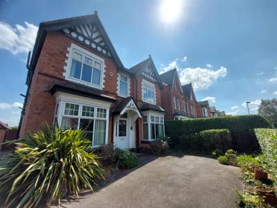 Double Rooms from £450 inc Bills Sutton Coldfield  Main Photo