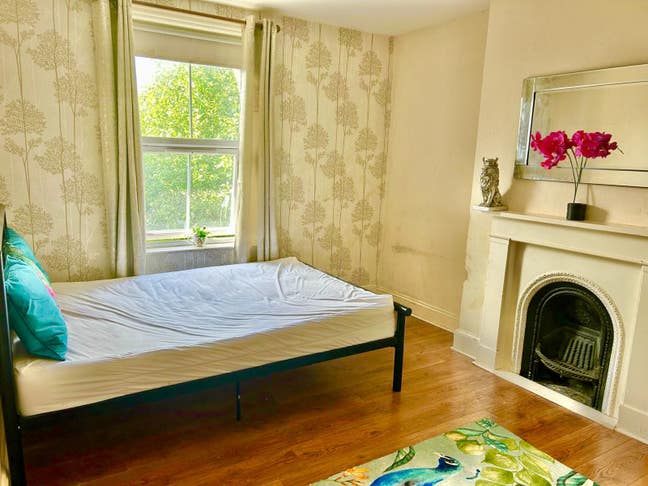 ❤️Town Centre❤️Stunning Double Bedroom❤️ Main Photo