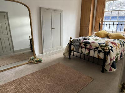 Cosy Furnished 1 Bed Flat Main Photo