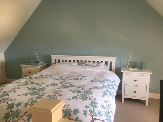 Large double bedroom bills included  Main Photo