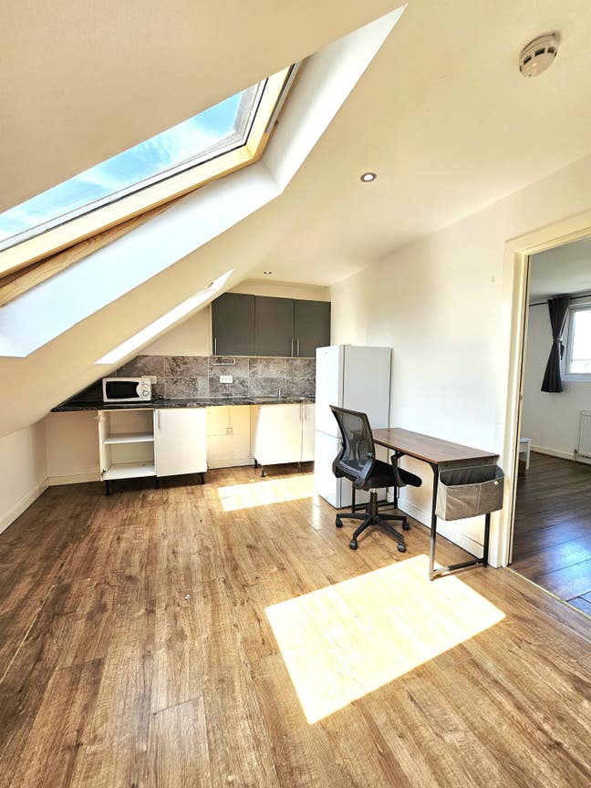 Furnished: Loft Studio: Now Available Main Photo