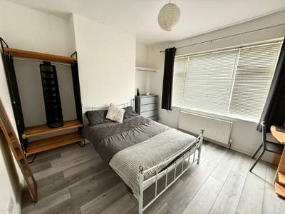 Spacious Furnished Double Rooms In Sheffield🏡 Main Photo