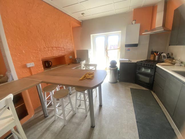 Double Rooms in Crystal Palace Main Photo