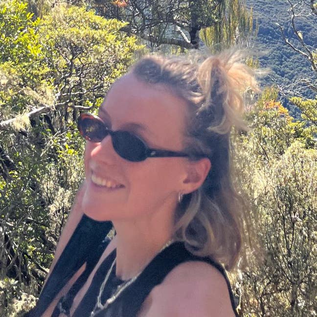 Looking for a room! Main Photo