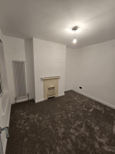 Double room in excellent condition  Main Photo
