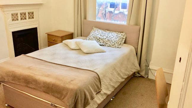 Nice Double Room W Kensington! Main Photo