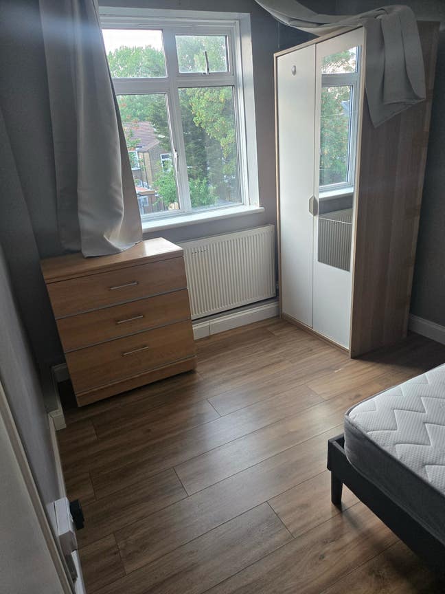 Double Room Avaliable  Main Photo