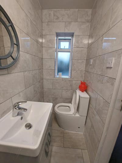 Double room, stifford clays, ensuite Main Photo