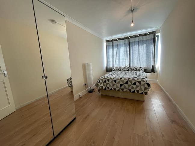 Spacious Room in Kensal Rise NW10 Main Photo