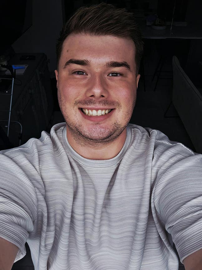 Ready to start a new chapter in life! Main Photo