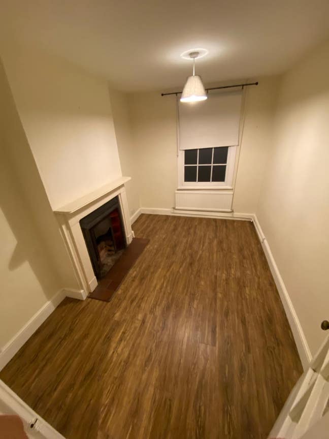 Double room with private shower and toilet  Main Photo