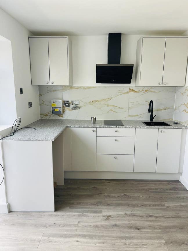 Studio apartment attached kitchens, bathroom  Main Photo
