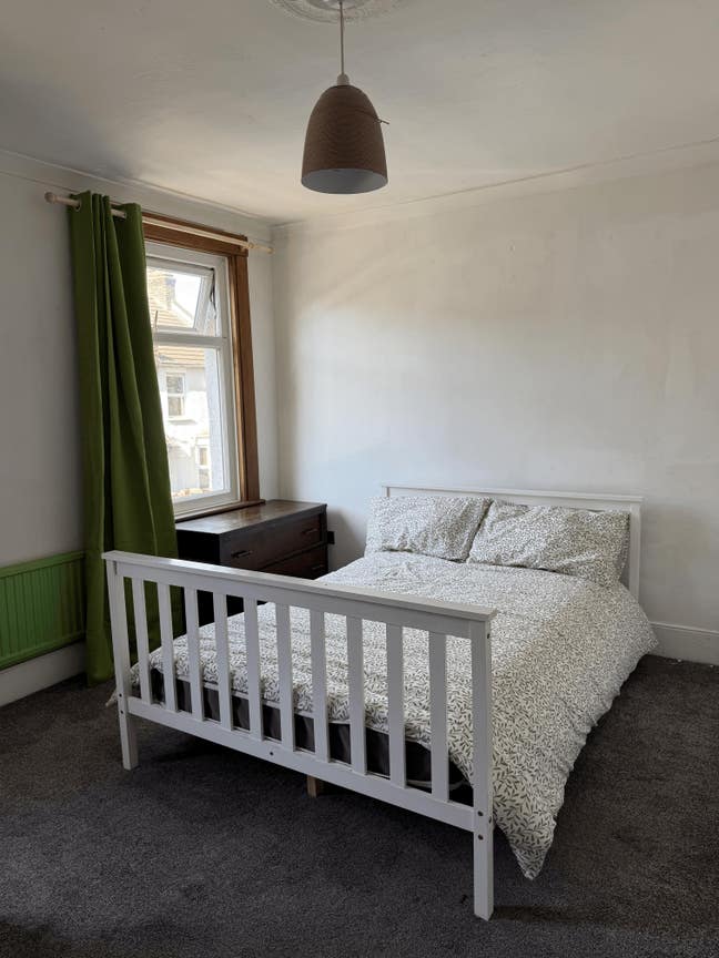 ✨Spacious Double Room with Garden near Stratford  Main Photo