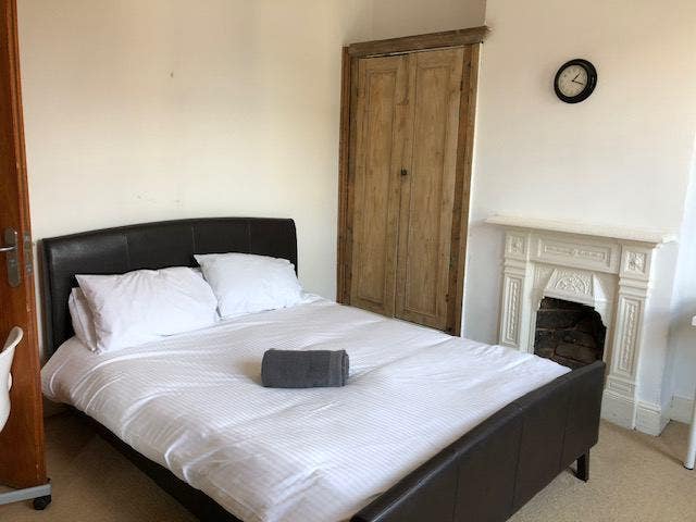 Affordable rooms in student house share 2025-2026 Main Photo