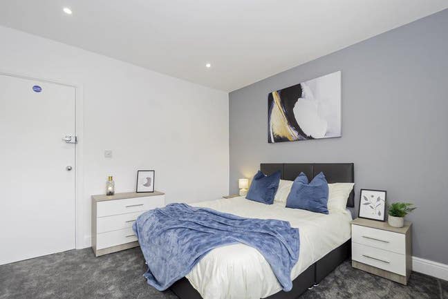 NHS! Large Double Ensuite Room JR/Nuffield/Church Main Photo