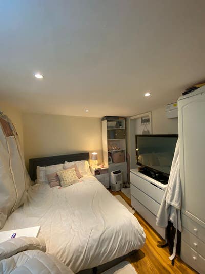One bedroom studio to rent  Main Photo