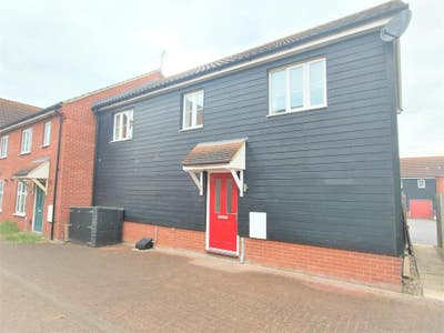 Single Room To Let - Moreton Hall Main Photo