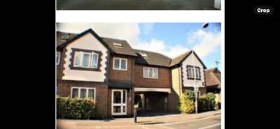 1 bedroom flat located in colnbrook Main Photo