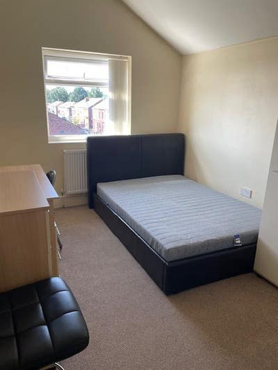 Double Room To Rent Station Road, Swinton Main Photo