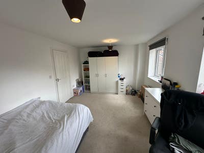 Final 2 Rooms Available – Stylish Shared Home Main Photo