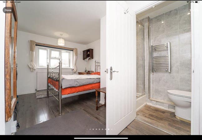 Double room en suite  Main Photo