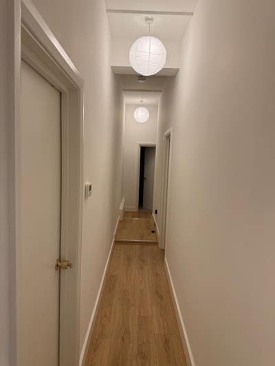 Spacious double Room in Friendly home.  Main Photo