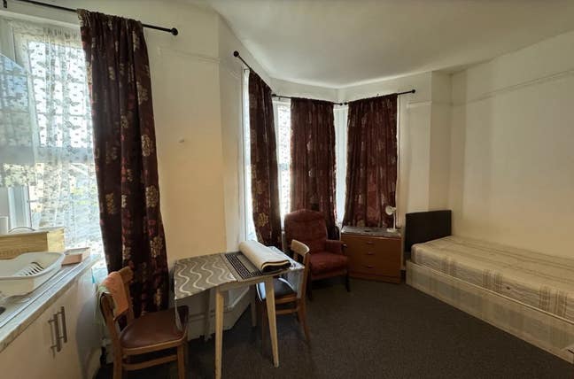 Room to rent Main Photo