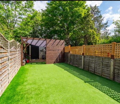 Double Room with garden in 2-Bed Flat – Carshalton Main Photo
