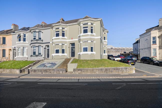 Stunning Brand New HMO Near Dockyard   Main Photo