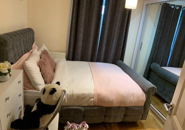 Room Available Near Station Main Photo