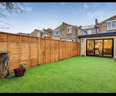 🏡 Room Available (SE15) – | Female Preferred Main Photo