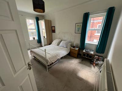 2 King and 1 small double bedroom - West Didsbury Main Photo