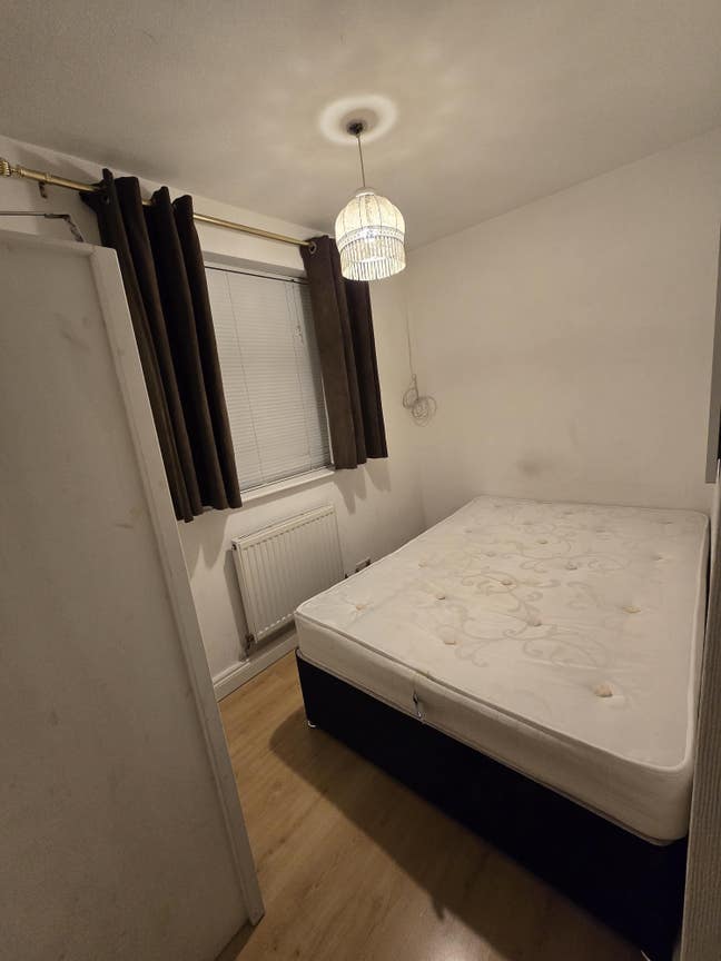 Single room Main Photo