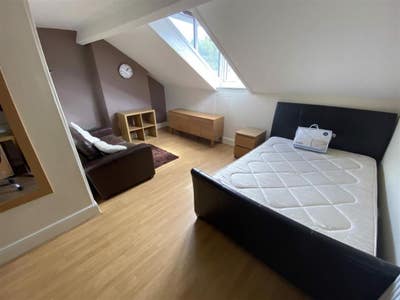 ✚ Double Rooms | All Bills Included ✚ Main Photo