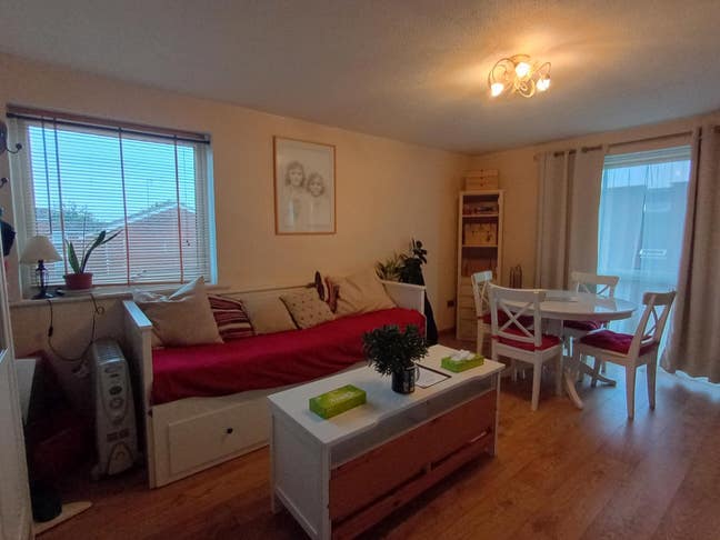 Double bedroom / entire place in Broxbourne Main Photo