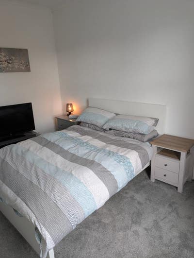 Double room available in Standish Town Centre Main Photo