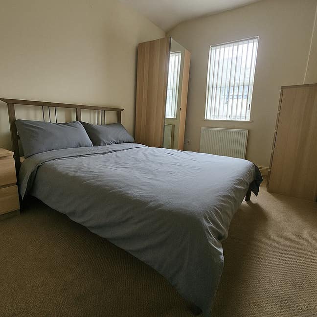 1 Double En-Suite in 6 Bed Property -  L19 Area Main Photo